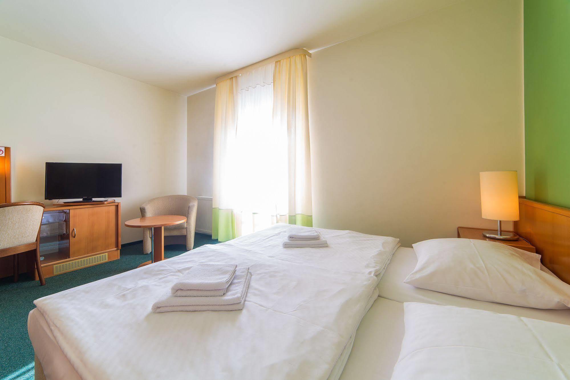 Taaakaryba Bed and Breakfast Kołobrzeg Buitenkant foto