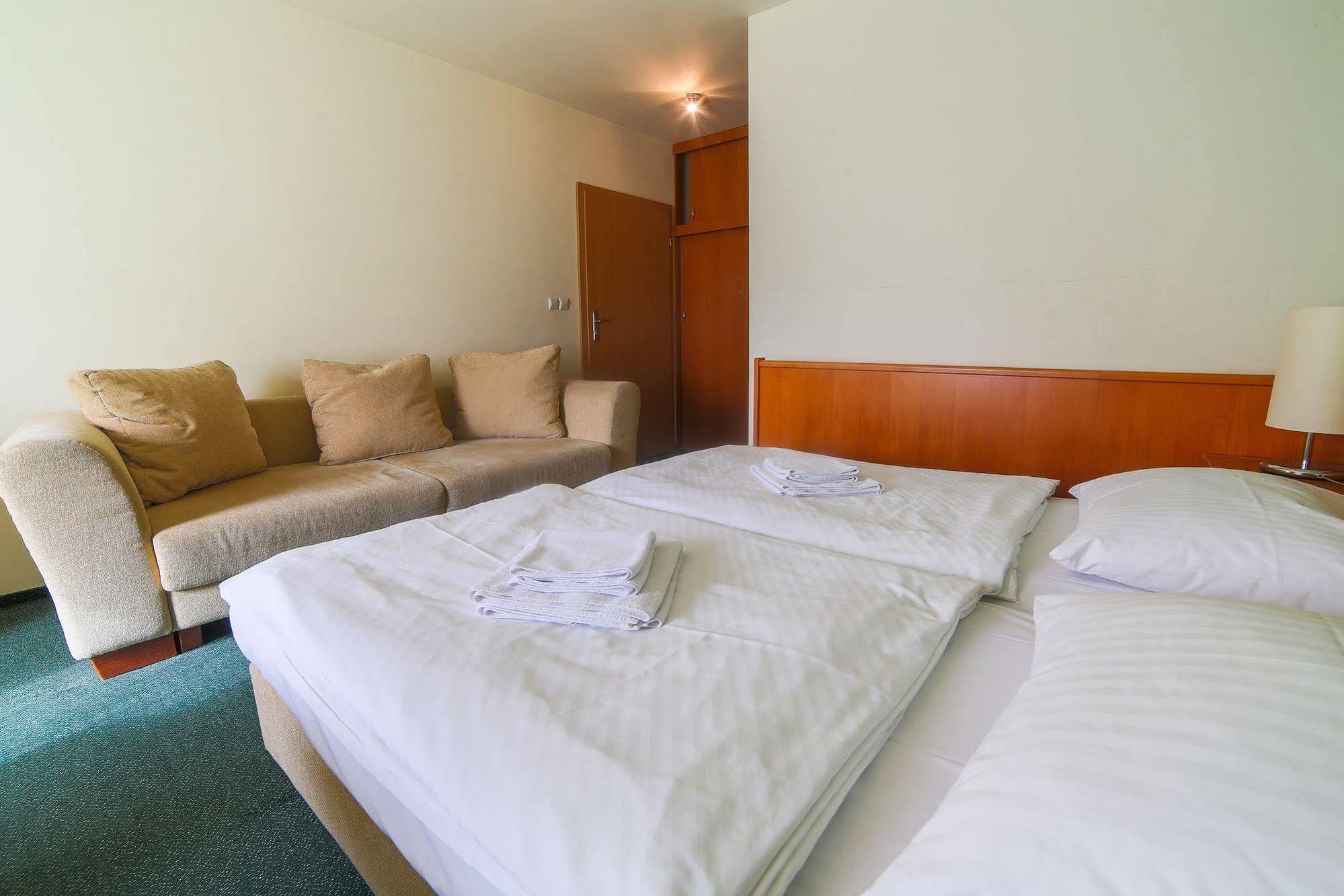 Taaakaryba Bed and Breakfast Kołobrzeg Buitenkant foto